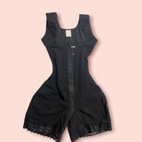 CURVY DOLL WIDE STRAP -BLACK